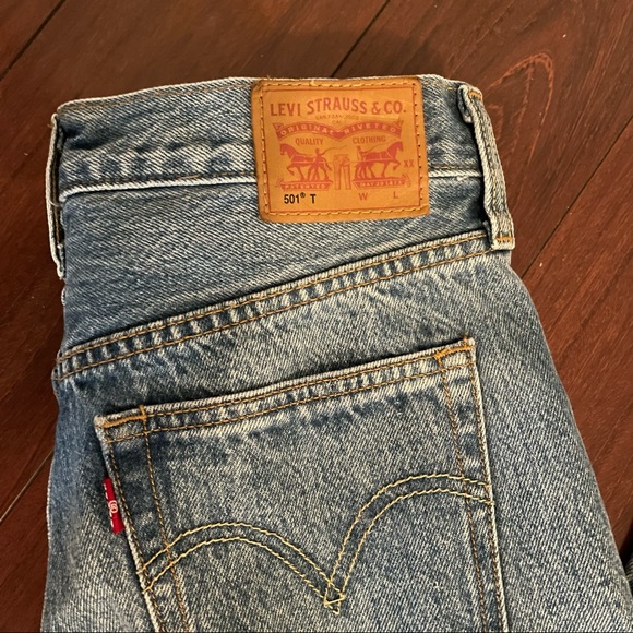 Levi 501 T - Picture 3 of 4